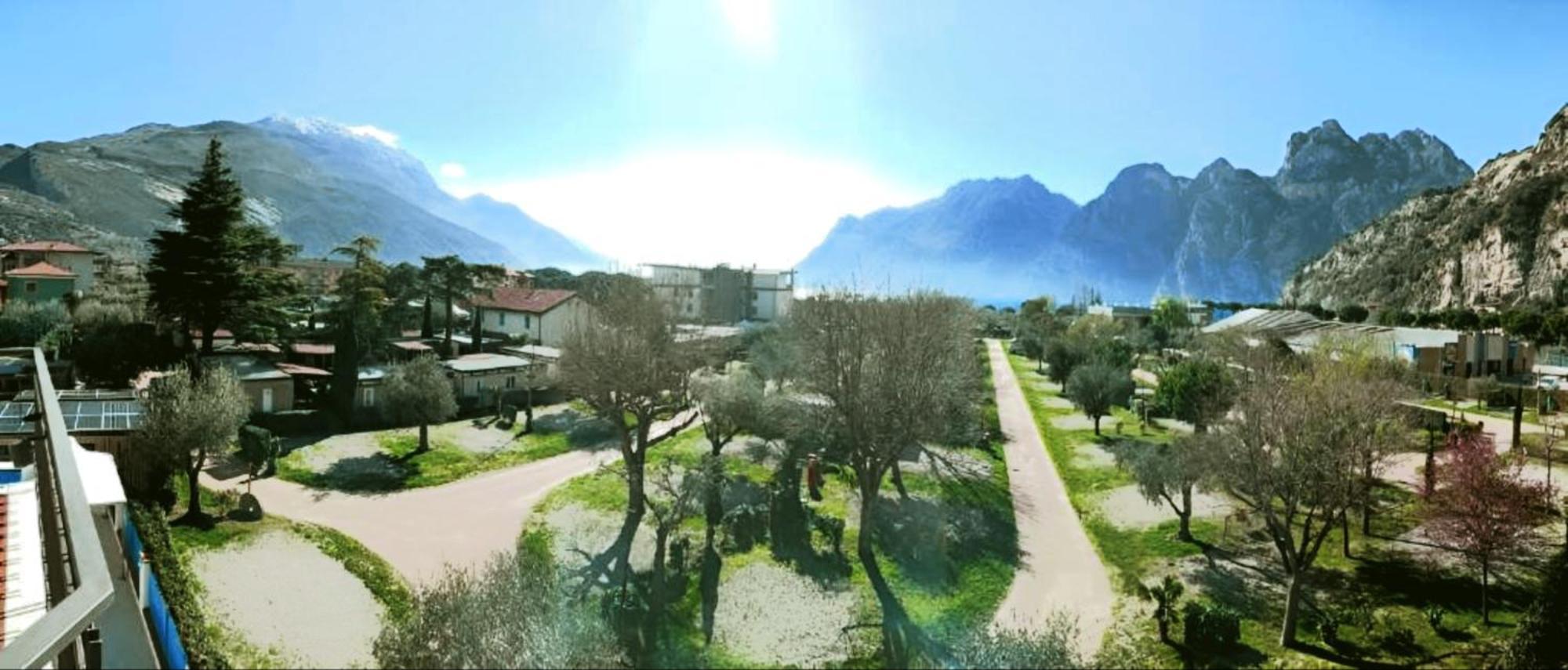 Hotel Angelini Torbole Sul Garda Εξωτερικό φωτογραφία