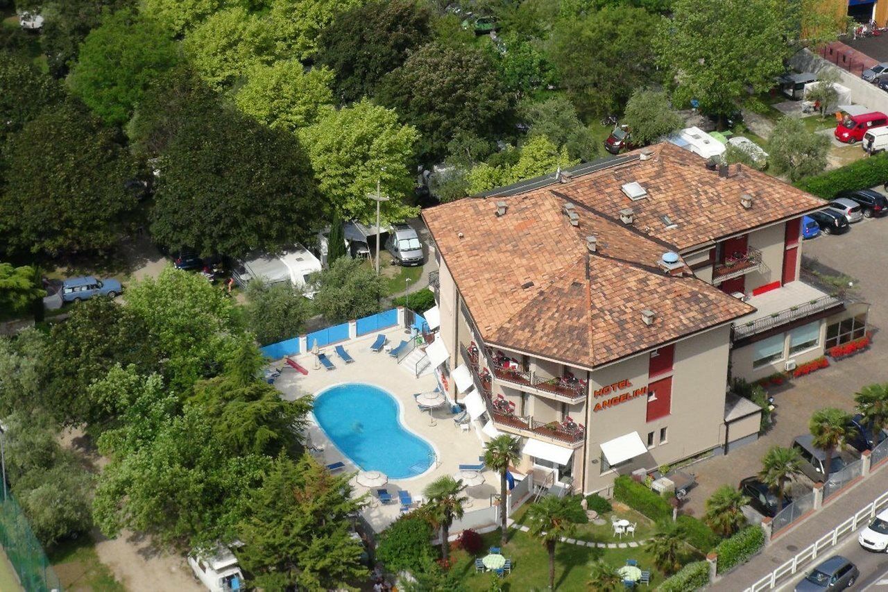 Hotel Angelini Torbole Sul Garda Εξωτερικό φωτογραφία